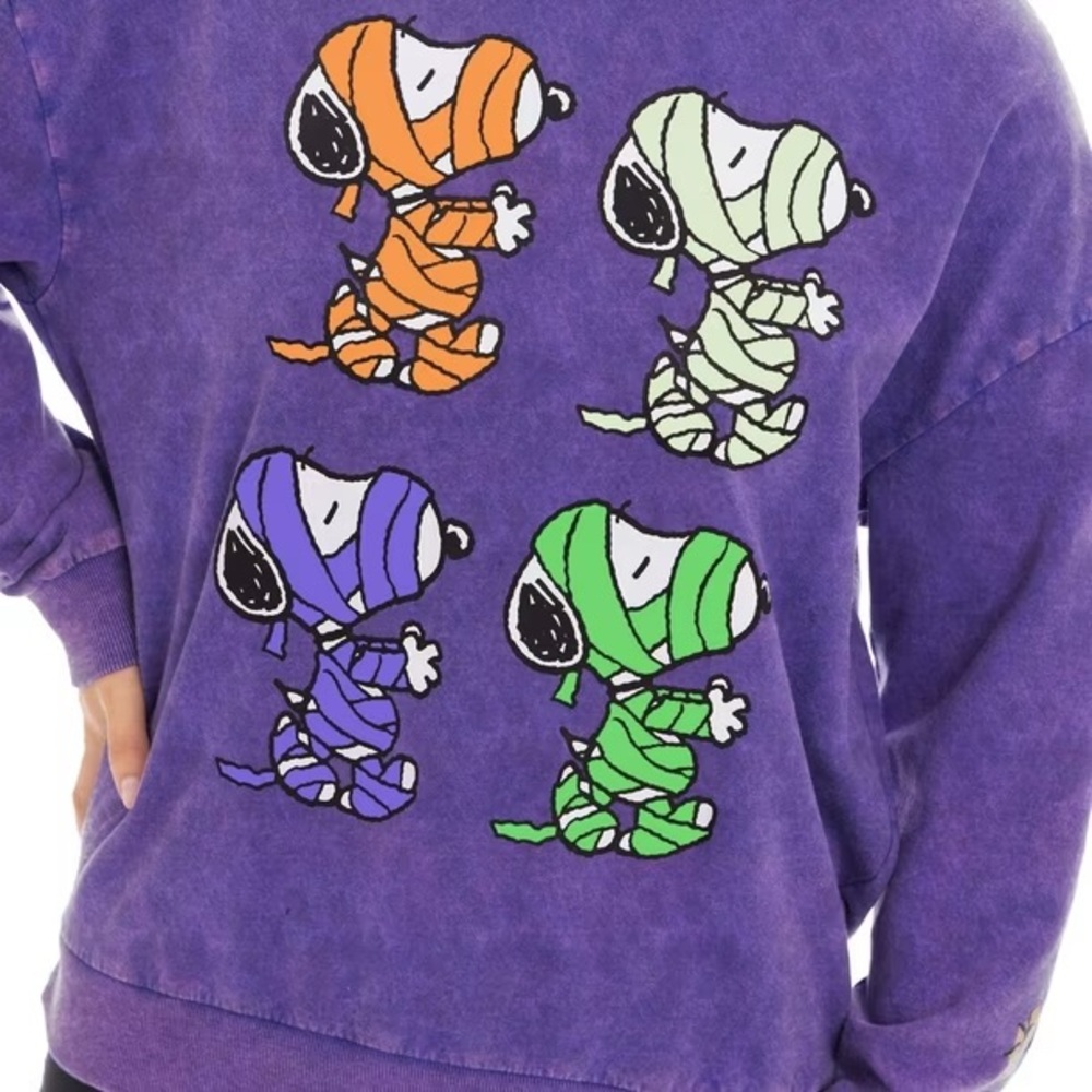 NWT Women's Character Halloween Sweatshirt - Picture 3 of 12